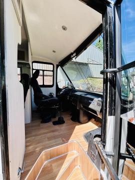 Camperización de Camionetas: Convertí tu Vehículo en un Hogar Sobre Ruedas