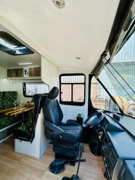 Camperización de Camionetas: Convertí tu Vehículo en un Hogar Sobre Ruedas