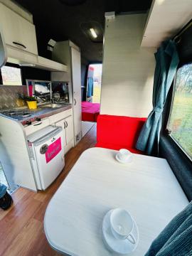 Camperización de Camionetas: Convertí tu Vehículo en un Hogar Sobre Ruedas